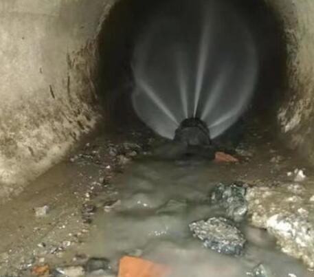 贡井市政管道清淤